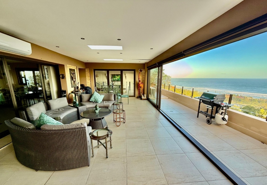 4 Bedroom Property for Sale in Constantia Kloof Western Cape